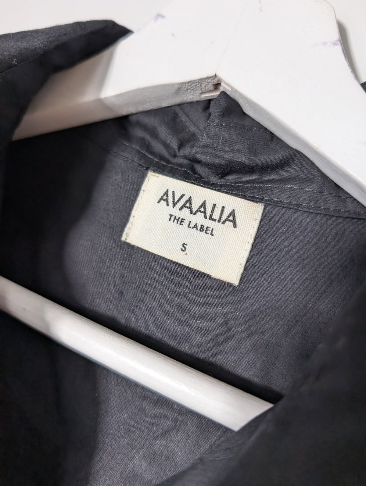 Avaalia The Label Cropped Button-Down Shirt Black Size S - Image 4
