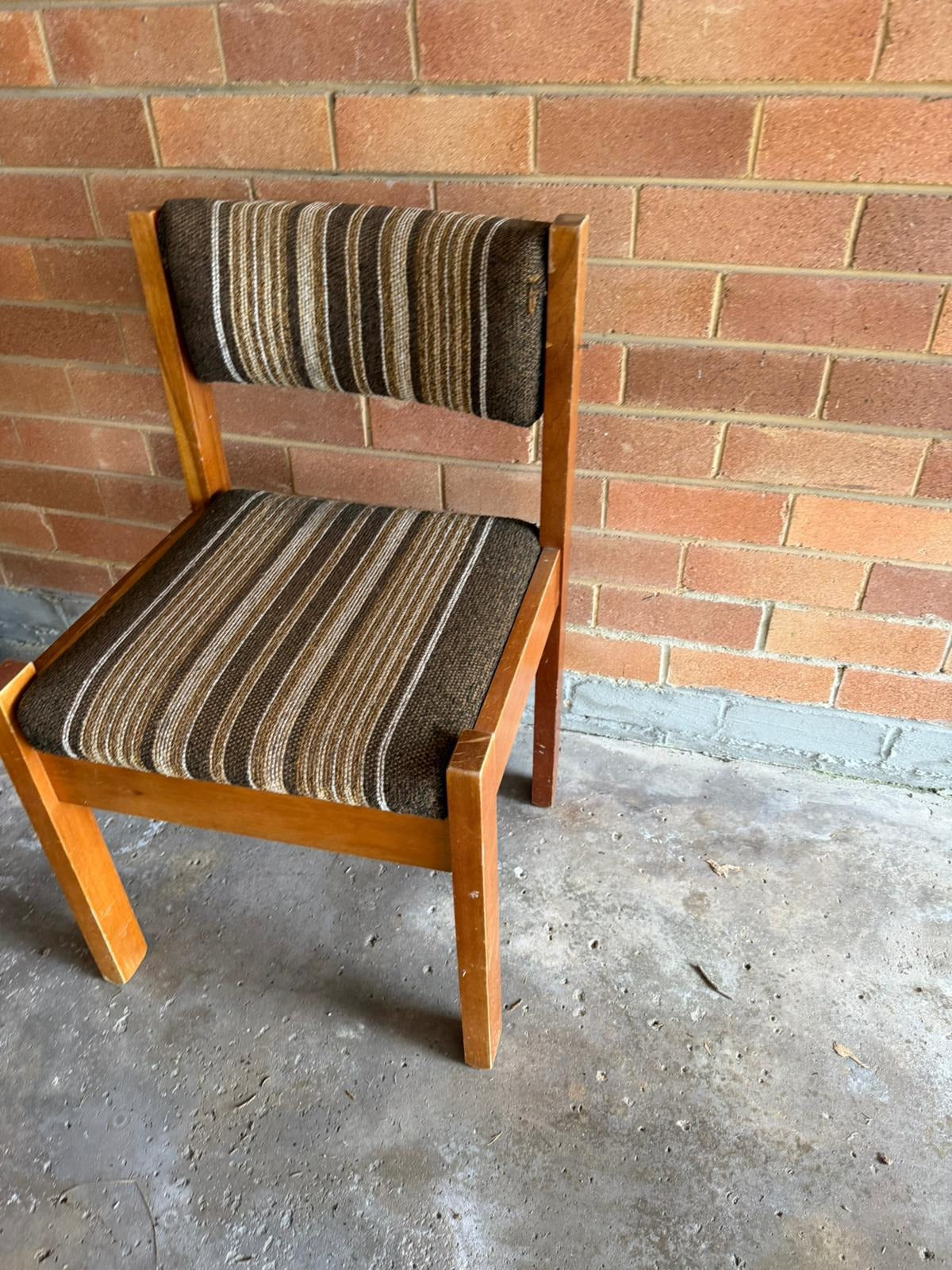 Vintage 70s Wooden Accent Chair Retro Striped Upholstery - Image 4