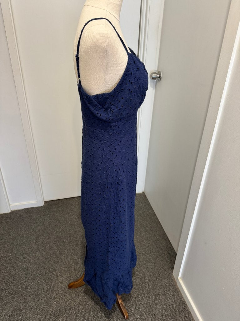 Fashion Union Navy Blue Eyelet Cut-Out Midi Dress - UK 10 - Image 4