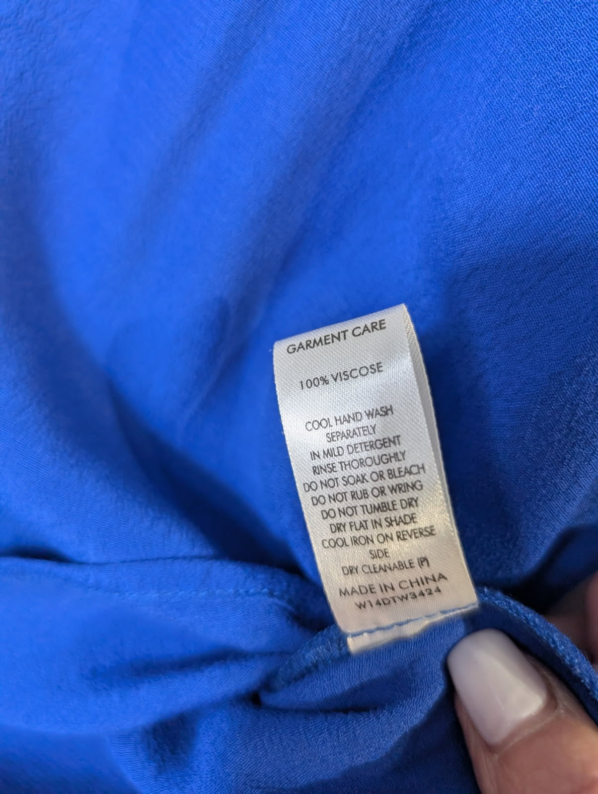 Diana Ferrari Royal Blue Pleated V-Neck Blouse - Size 16 - Image 5