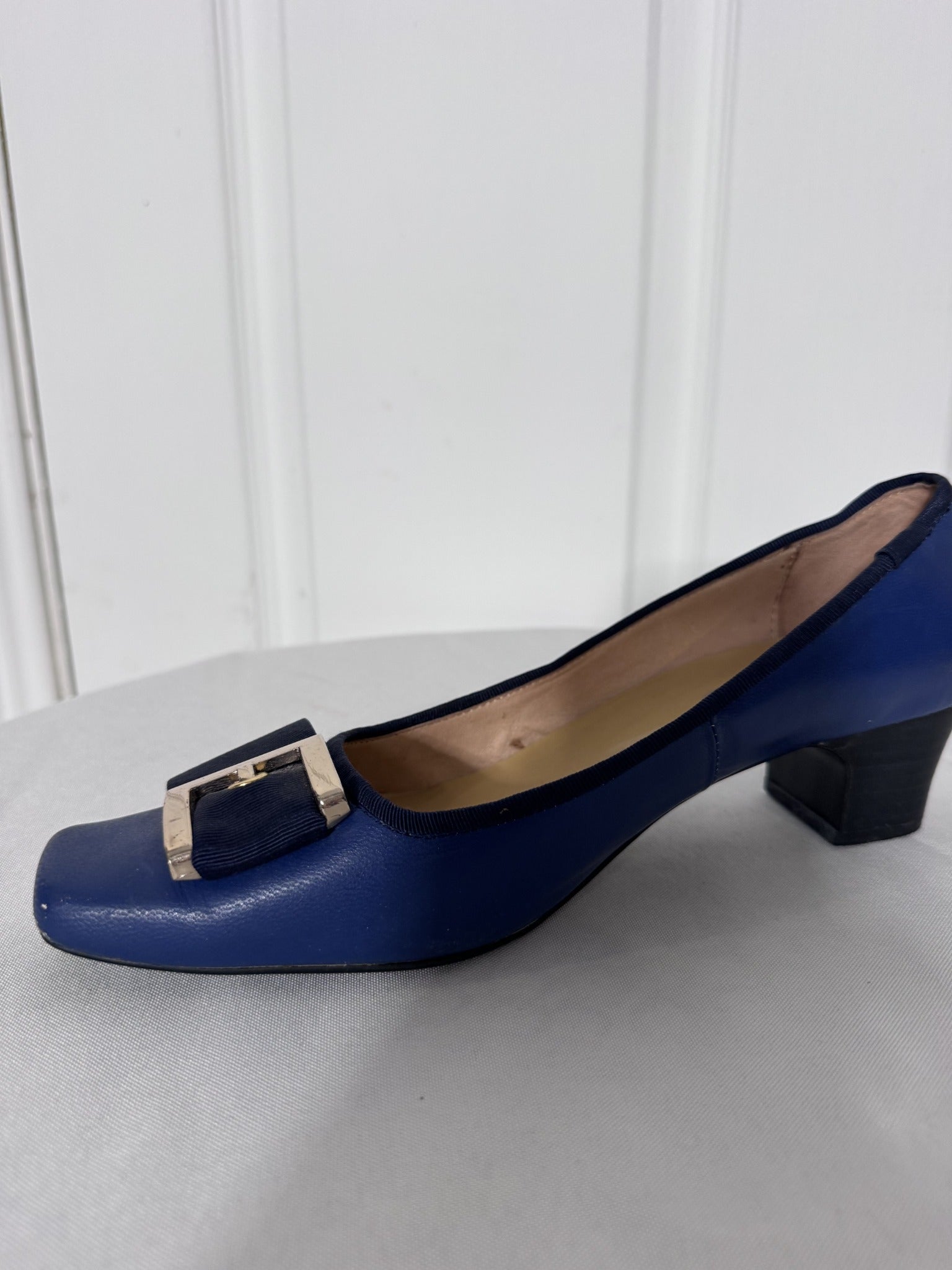 Aigner Blue Leather Block Heel Pumps - Logo Buckle Detail - Image 4