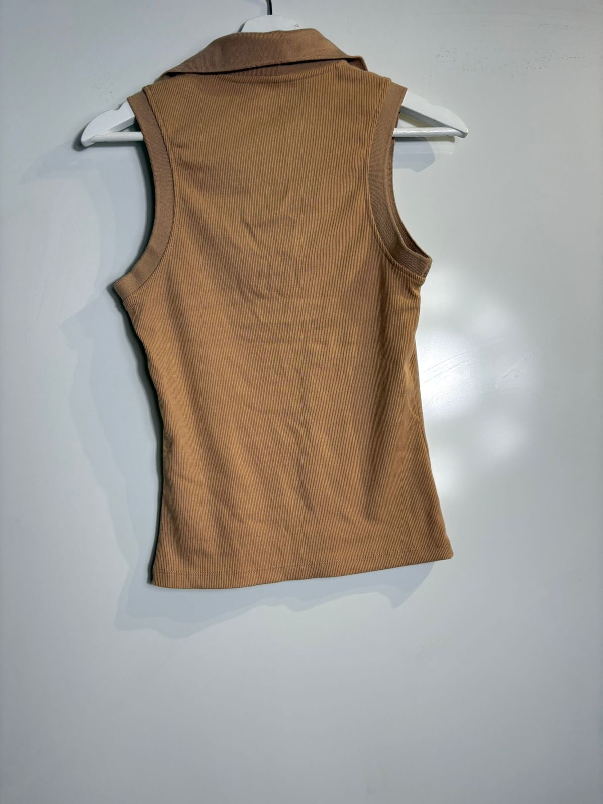 French Connection Sleeveless Polo Top Tan Ribbed Knit XXS - Image 4