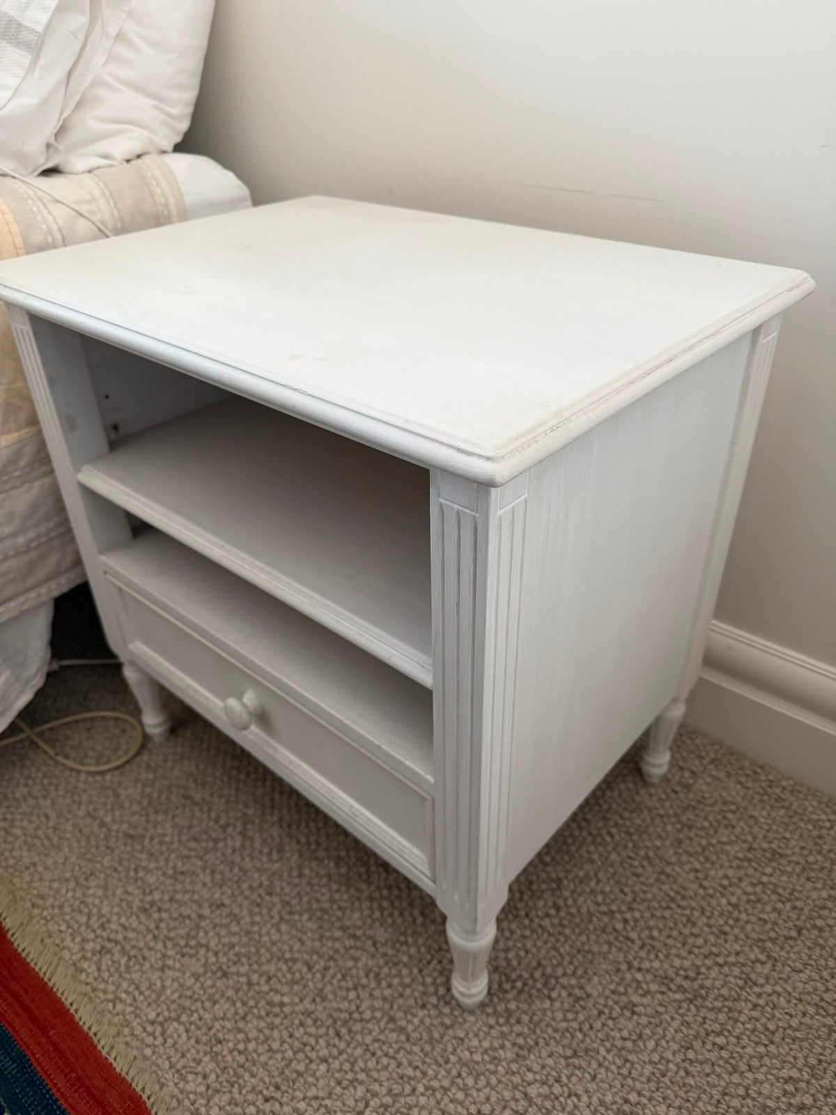 White Painted Wooden Nightstand Bedside Table with Drawer and Shelf - Image 4