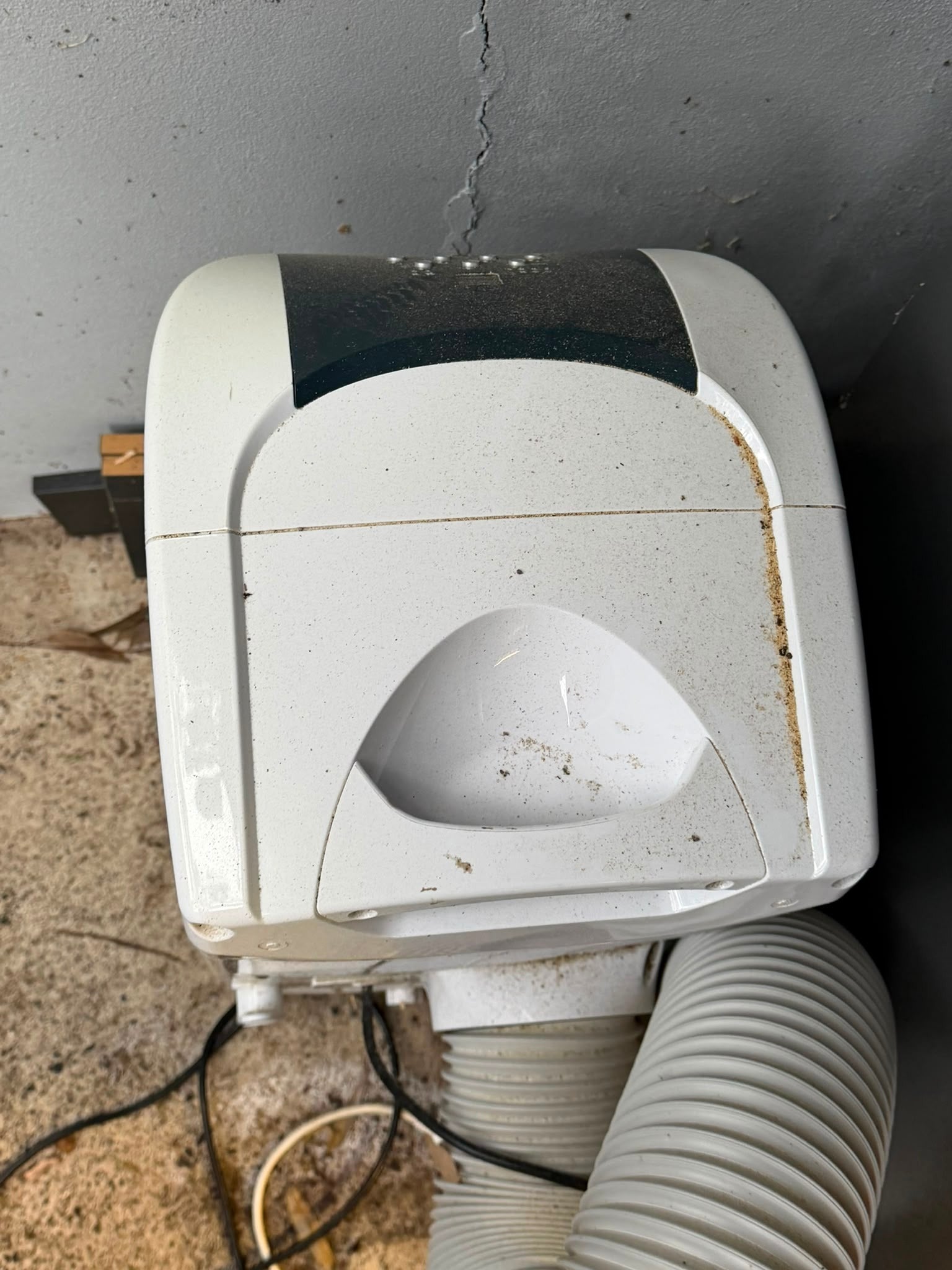 Excelair EPA10A Portable Air Conditioner with Exhaust Hose - Image 4