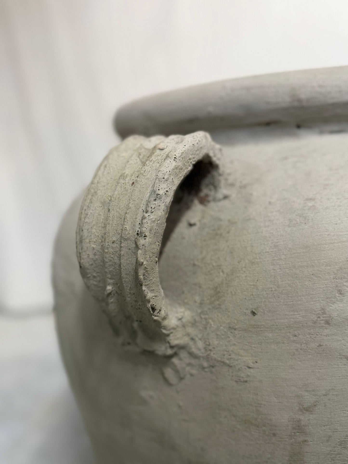 Rustic Hand-Thrown Terracotta Clay Urn Large Decorative Planter Beige - Image 4