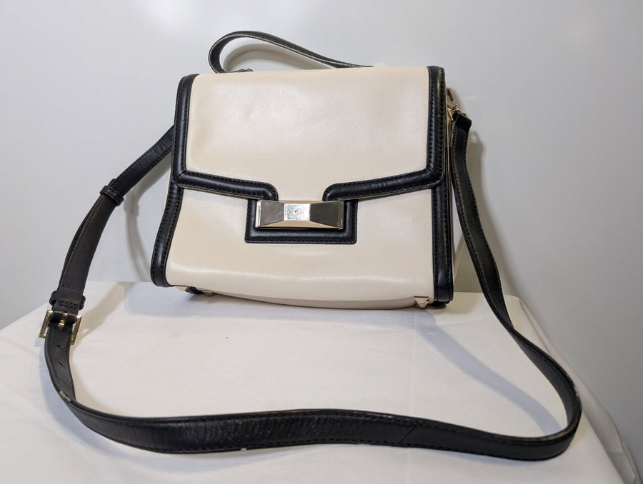 Kate Spade New York Cobble Hill Small Toddy Shoulder Bag Cream and Black - Image 4