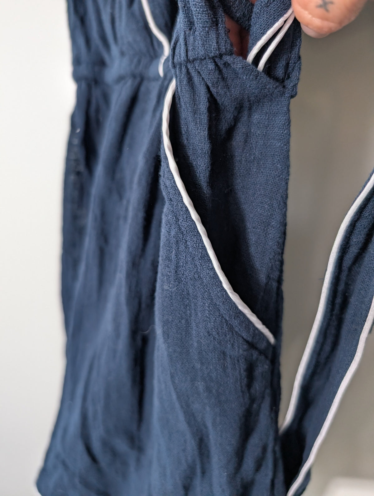 Cloth & Stone Denim Tank Top Raw Hem Split Back Women's S - Image 9