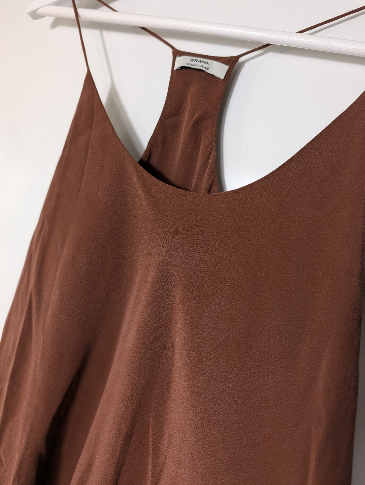 GRANA Silk Racerback Camisole and Shorts Set Brown Size M/S - Image 2