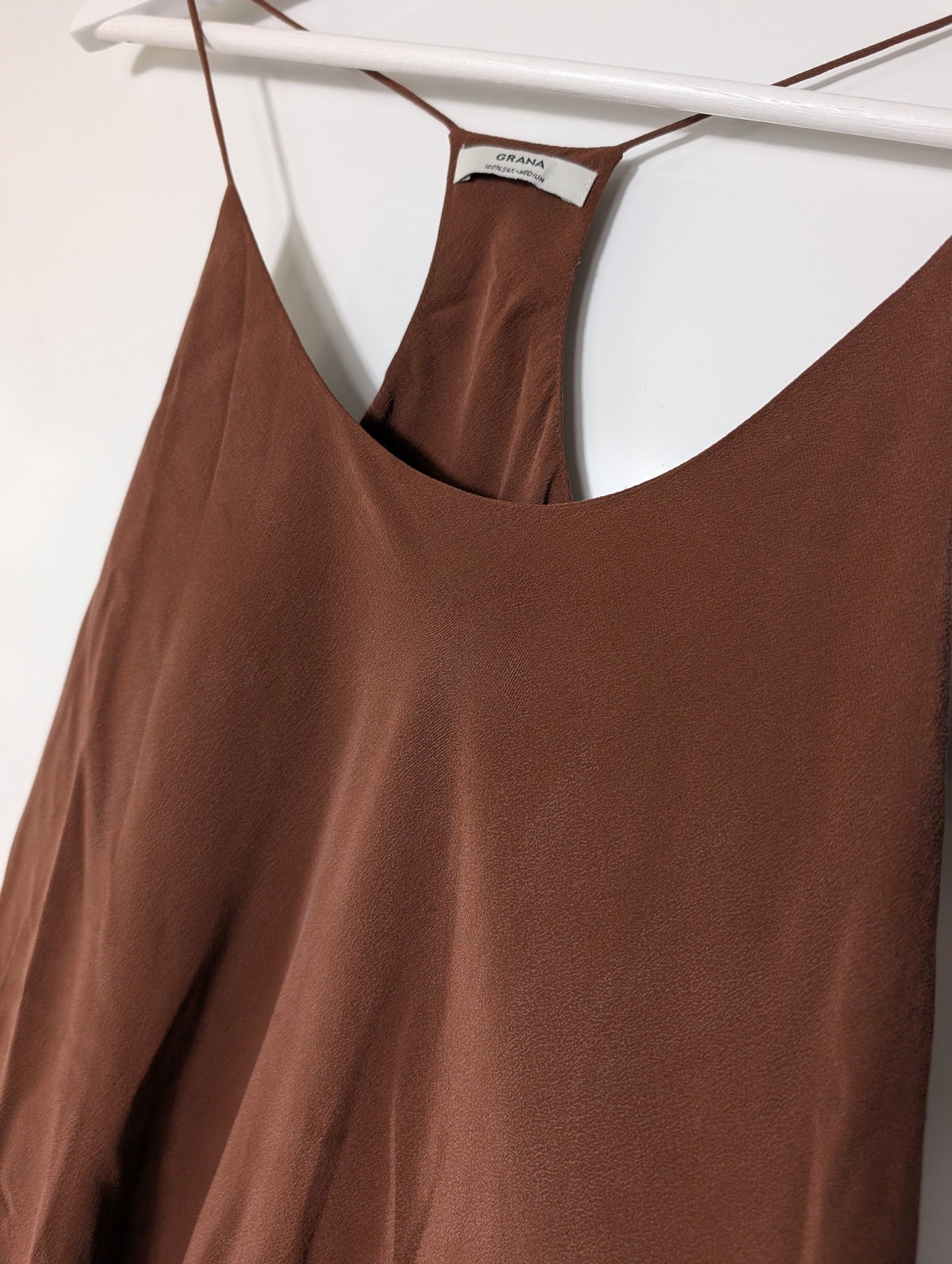GRANA Silk Racerback Camisole and Shorts Set Brown Size M/S - Image 2