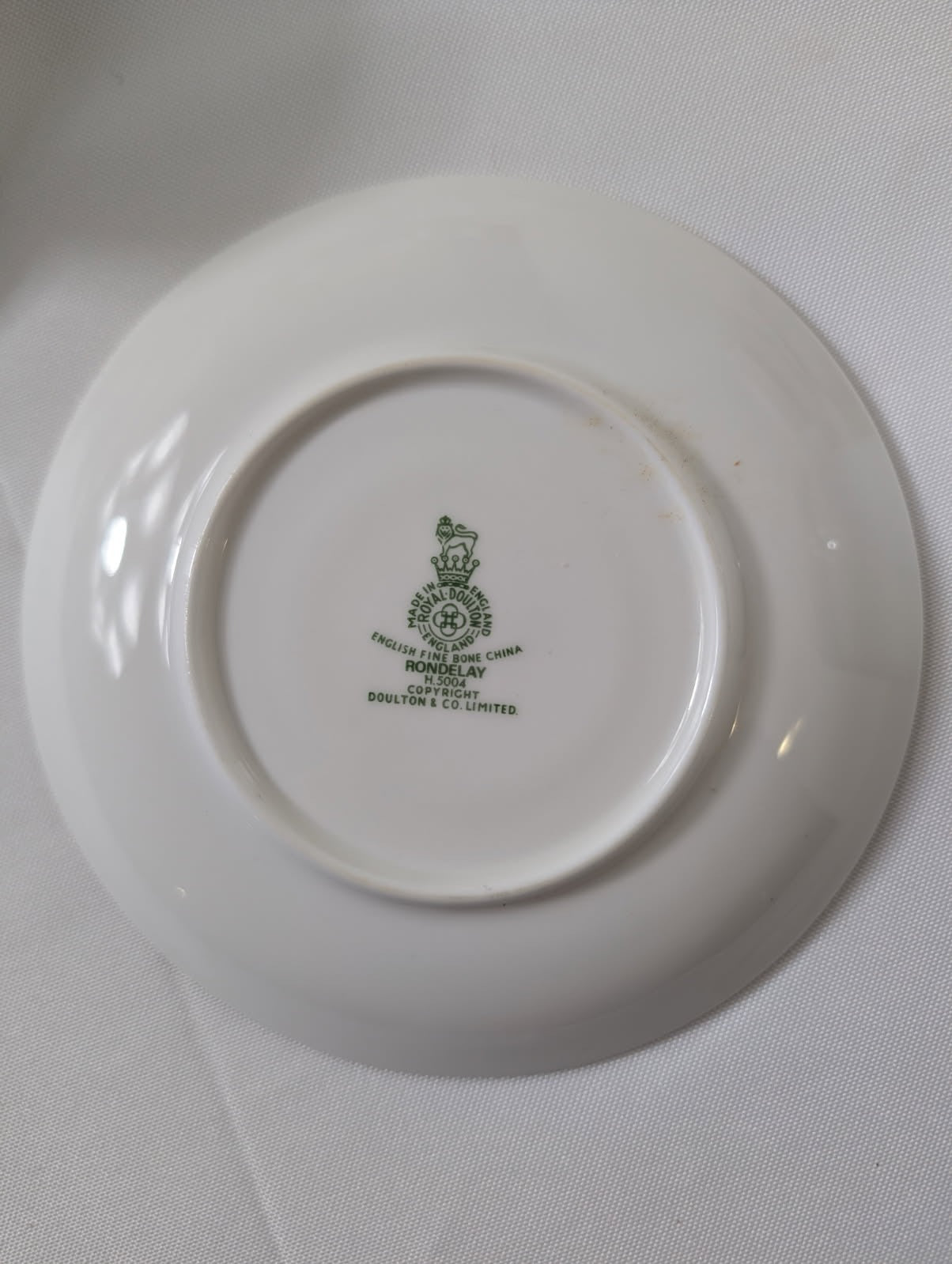 Royal Doulton Rondelay H.5004 Fine Bone China Teacup and Saucer Set - Image 6