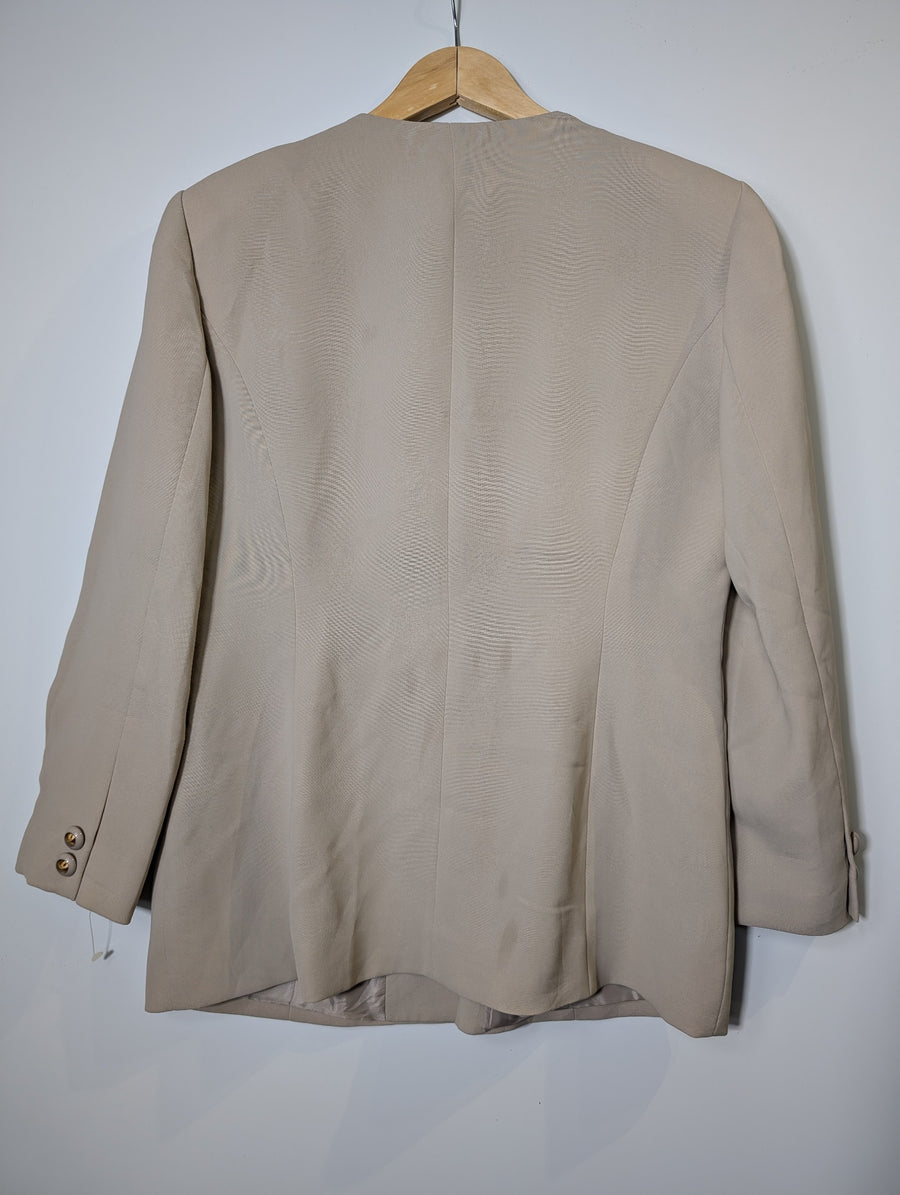 Loverich Collarless Blazer Beige Gold Button Detail Size 11 - Image 5