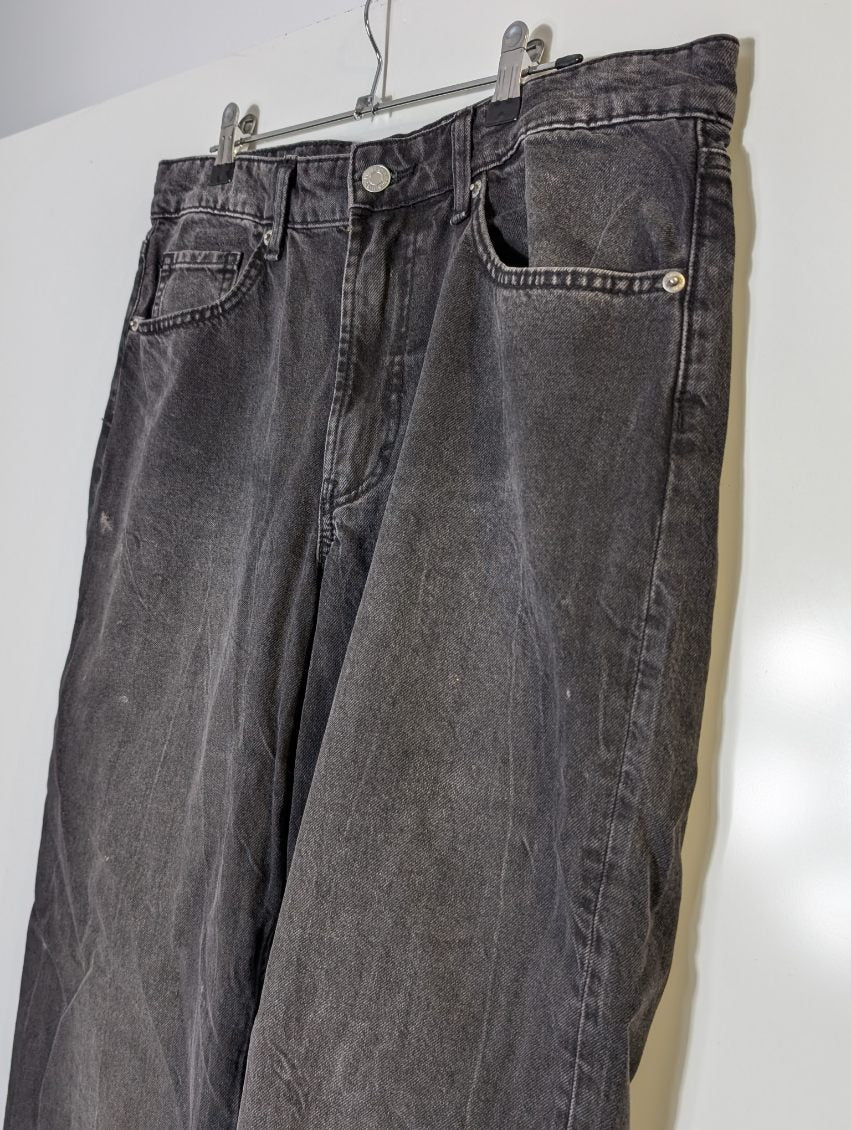 H&M Baggy Wide Leg Jeans Black Mid Waist Women's US 8 - Image 5