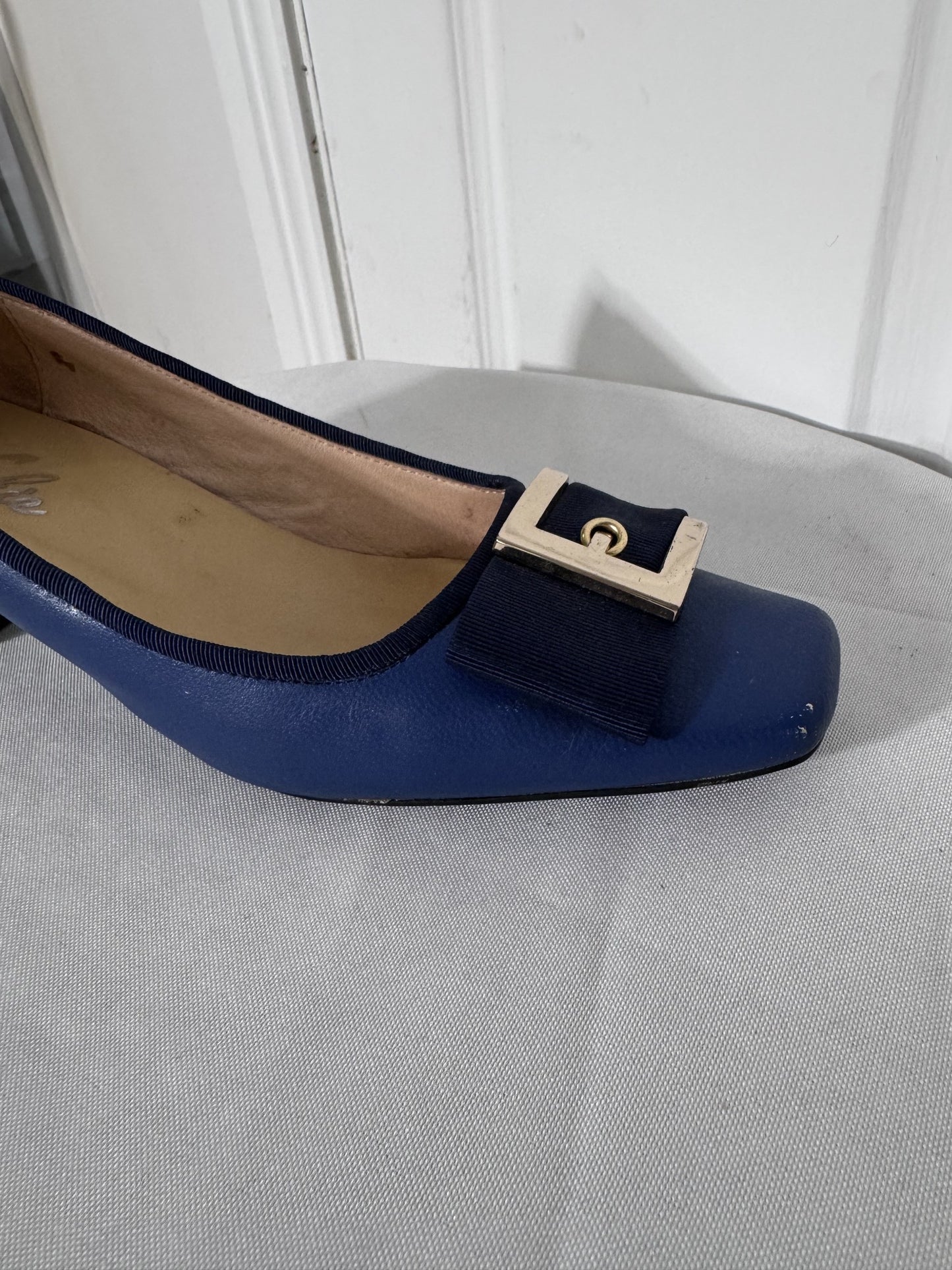 Aigner Blue Leather Block Heel Pumps - Logo Buckle Detail - Image 5