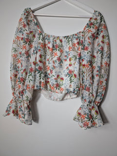 Alice + Olivia Floral Puff Sleeve Crop Top Size M - Image 5