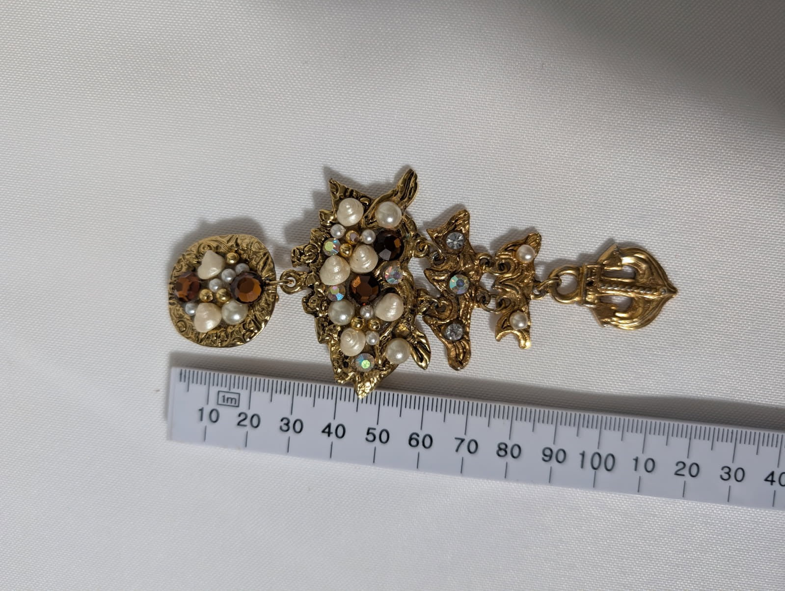  Vintage Anchor Statement Earrings Gold Tone clip on  - Image 5