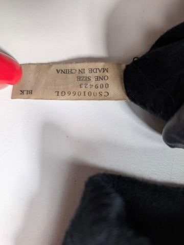 Classic Black Leather Winter Gloves - Soft Lined - Image 5