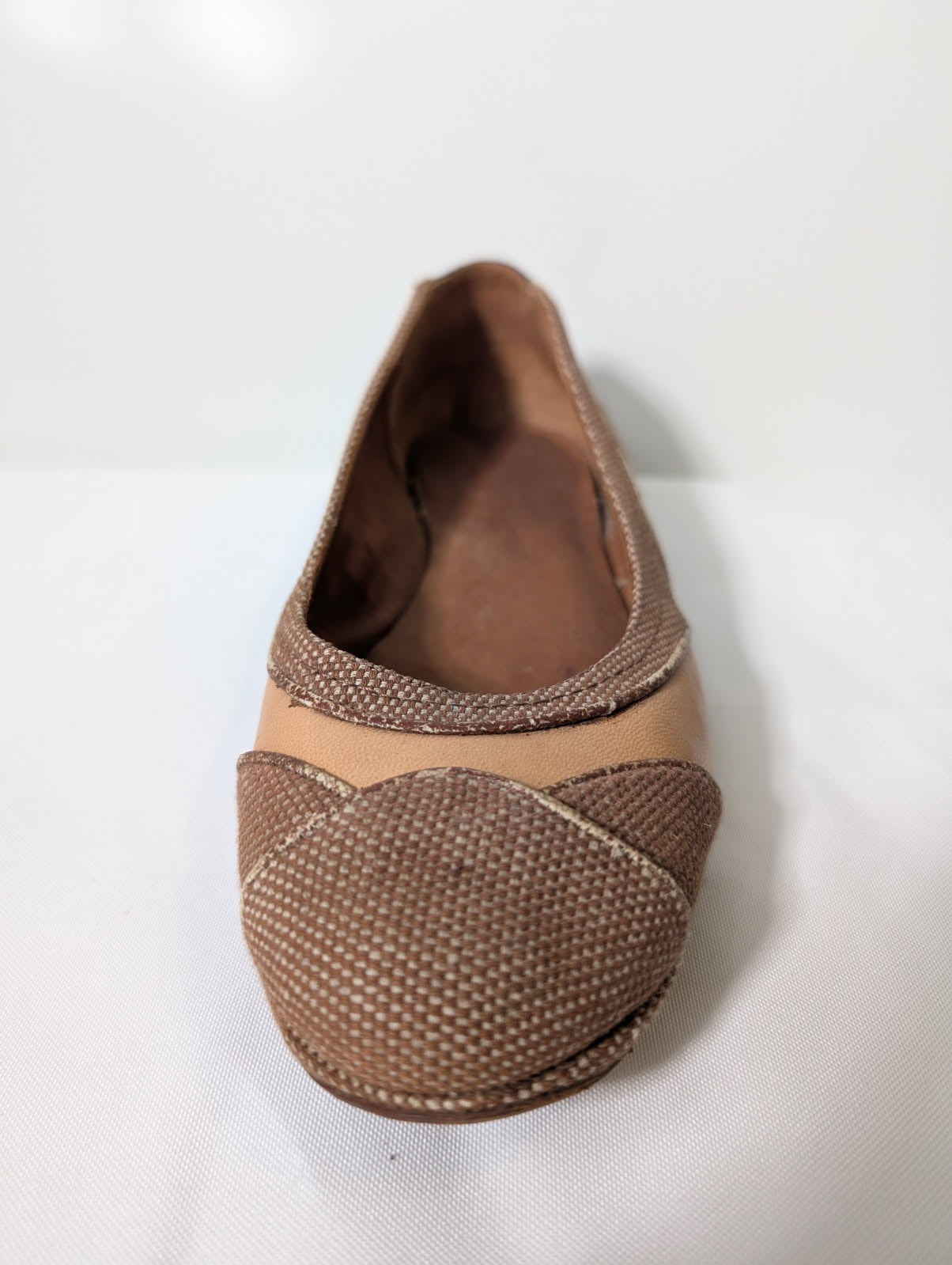 Dries Van Noten Embroidered Ballet Flats - Tan & Blue EU 38 - Image 5