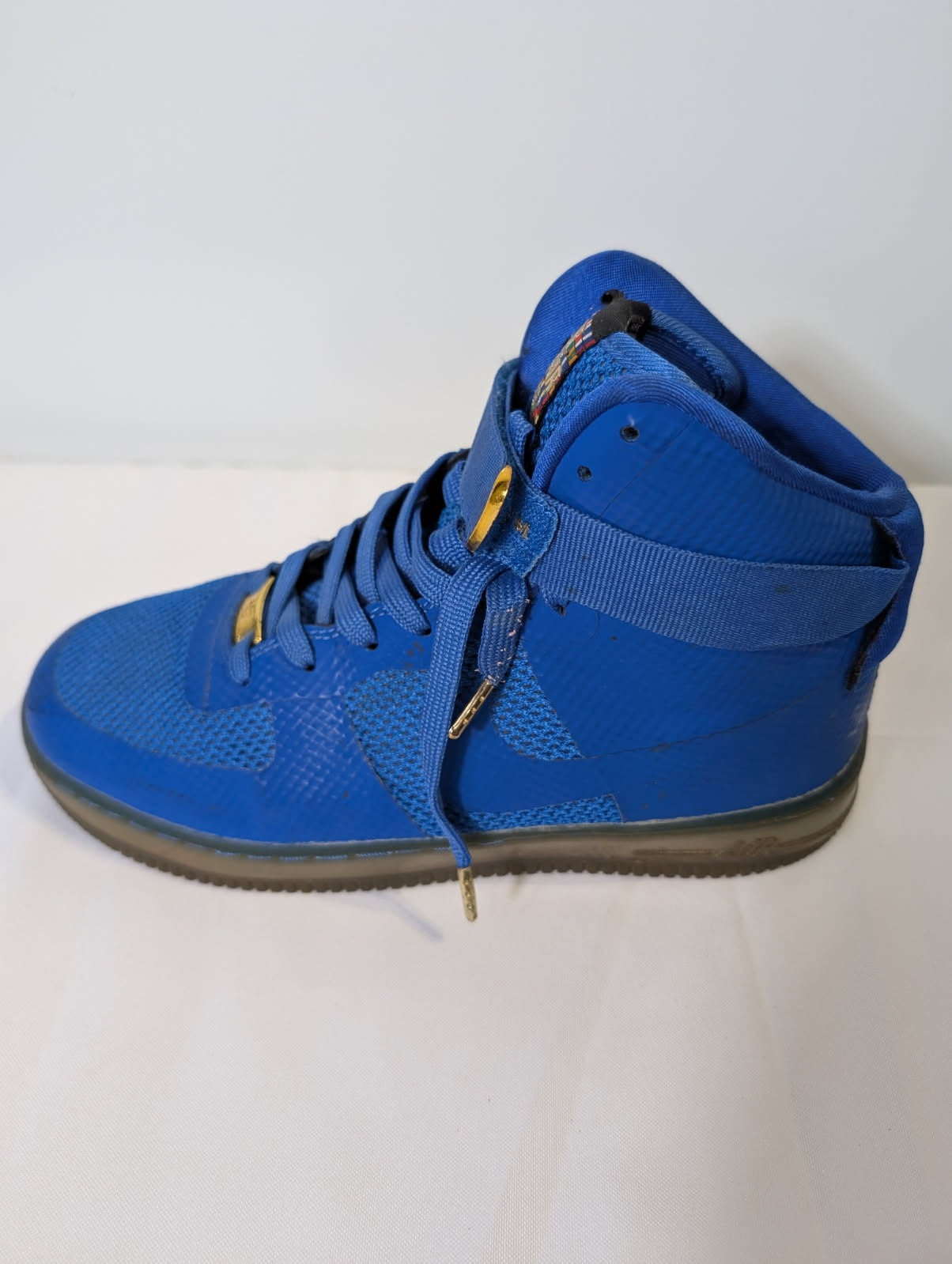 Nike Air Force 1 High - Blue Textured Gold Accents US 8 - Image 1