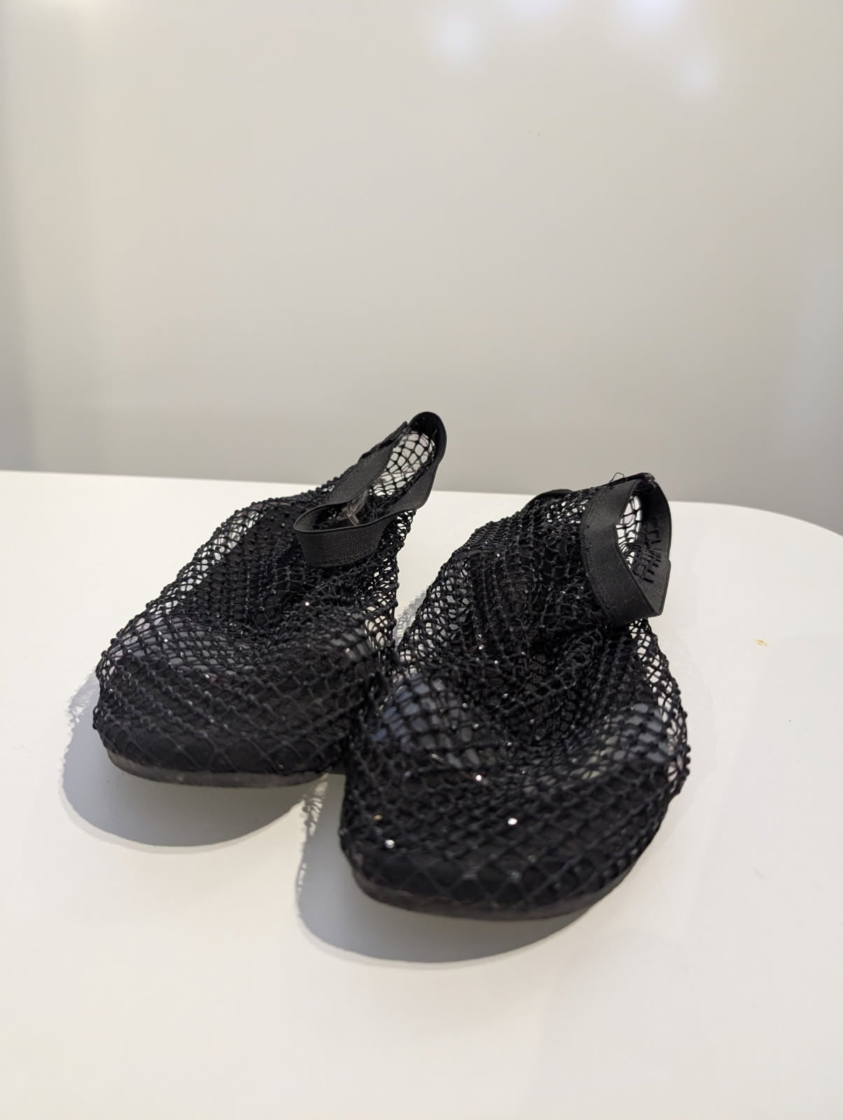 Black Mesh Fishnet Flat Sandals - Size EU 40 - Image 5
