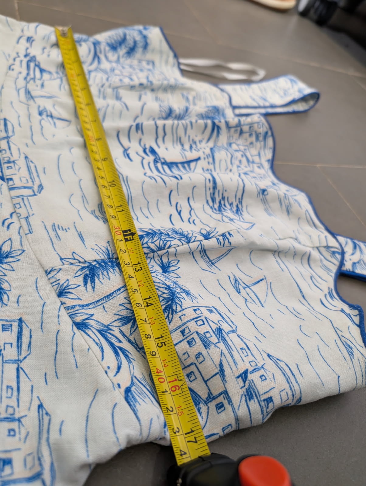 Review Scalloped Toile Print Fit and Flare Dress - Size 16 - Image 5