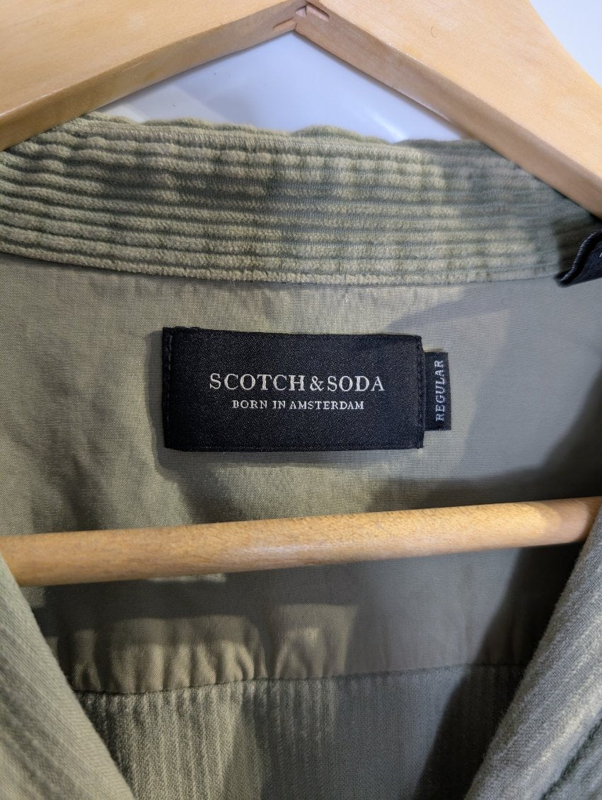 Scotch & Soda Men's Olive Green Corduroy Button-Down Shirt - Image 6