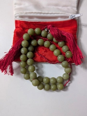 Traditional Green Bead Prayer Mala With Red Silk Tassels - Image 5