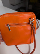 Vera Pelle Italian Leather Crossbody Bag Vibrant Orange - Image 5