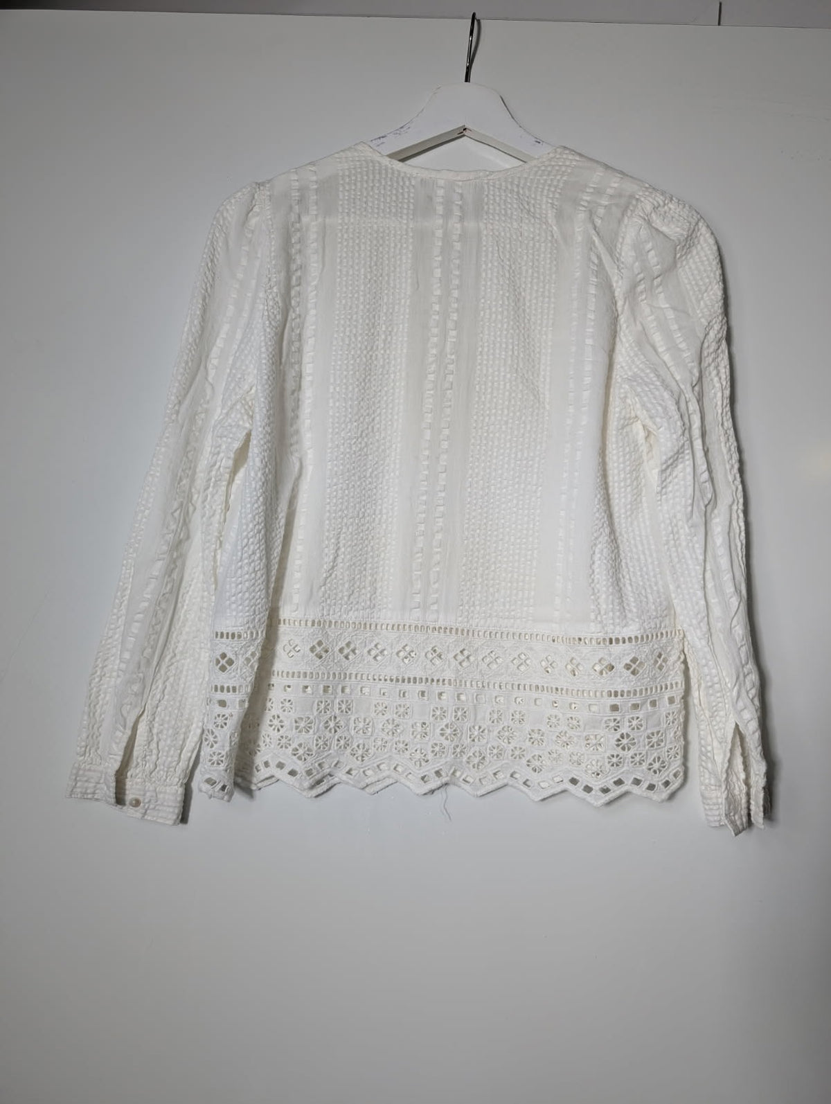 Indi & Cold Eyelet Lace Long Sleeve Blouse White XS - Image 5