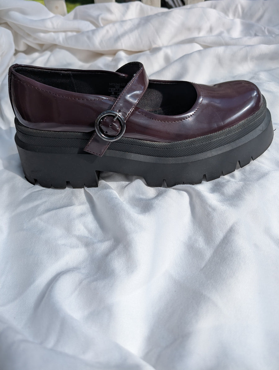 Pull&Bear Patent Mary Jane Platform Shoes Burgundy EU 38 - Image 5
