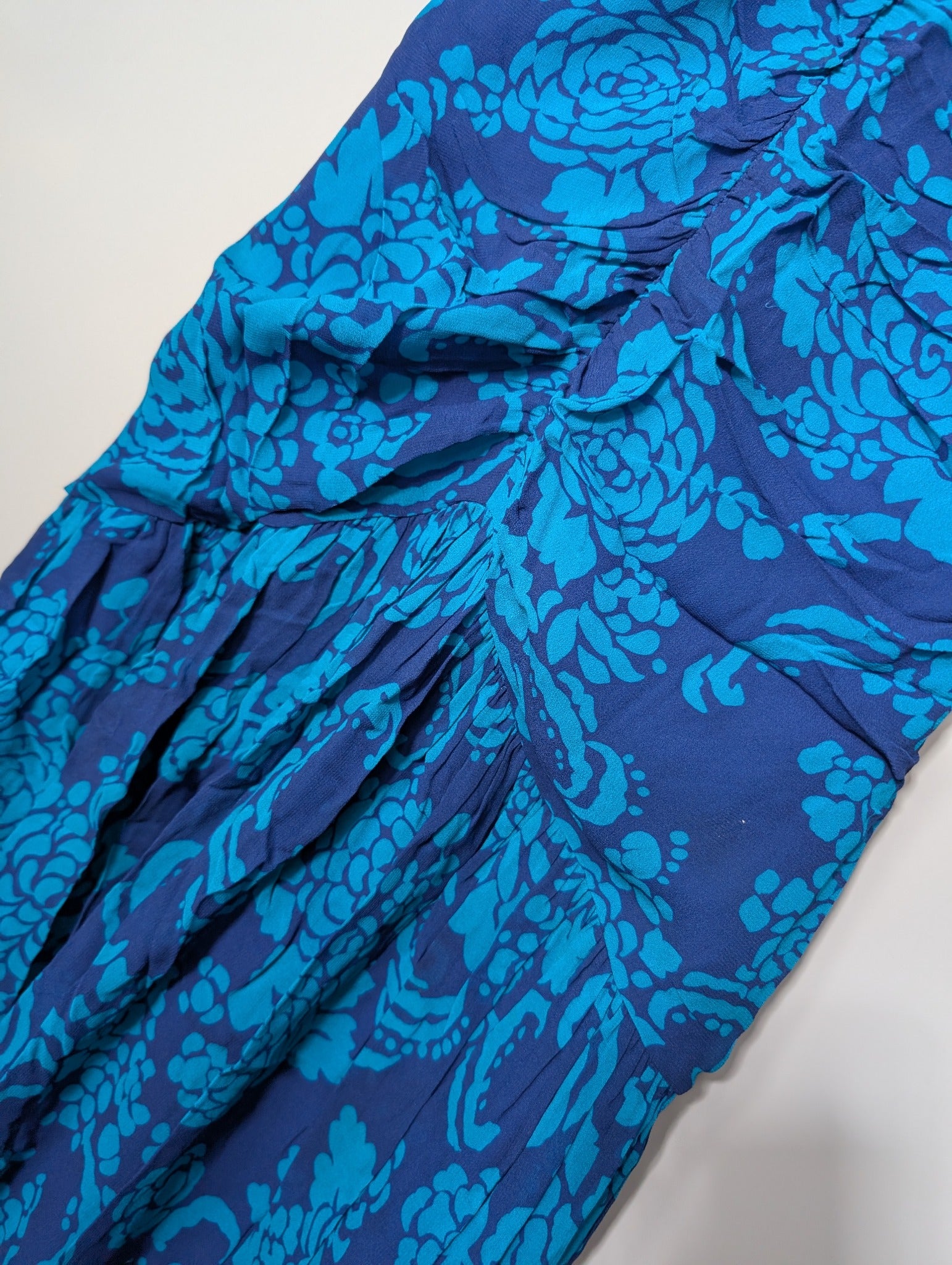 Ginger & Smart Floral Ruched Midi Dress Blue Size 4 - Image 3