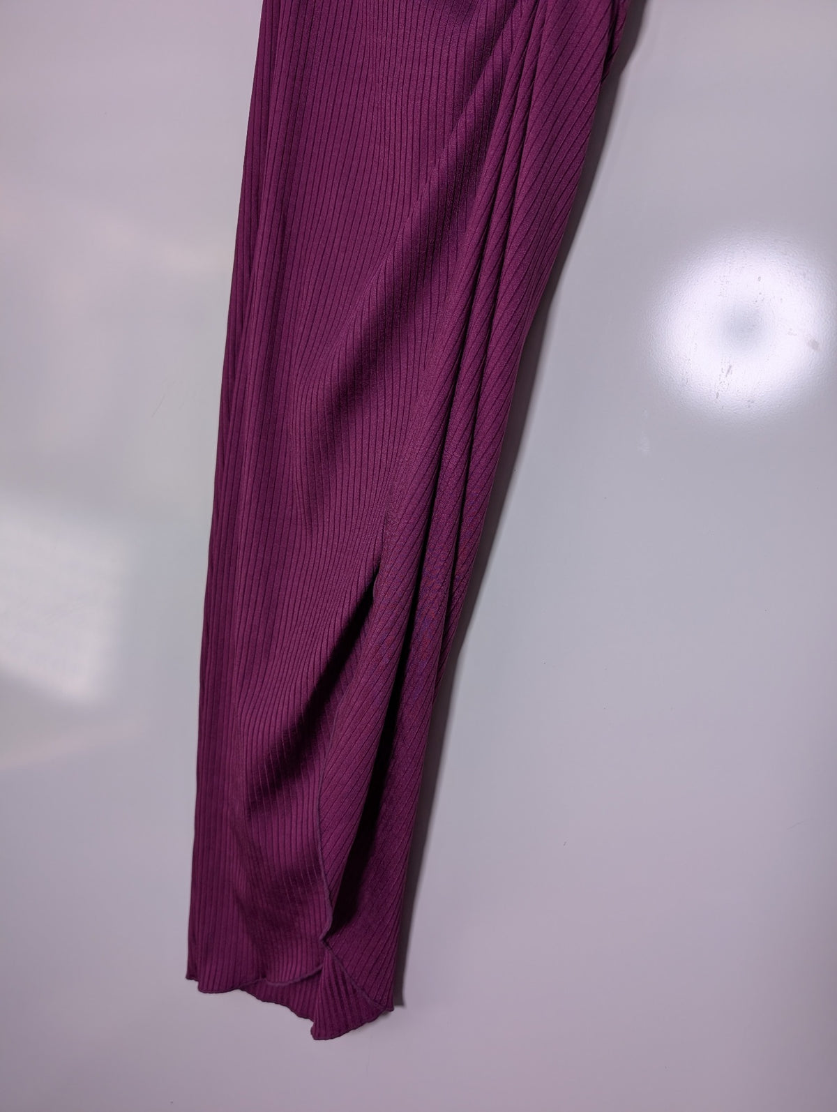 Monday Swimwear Ribbed Knot-Front Midi Skirt Burgundy M/L - Image 3