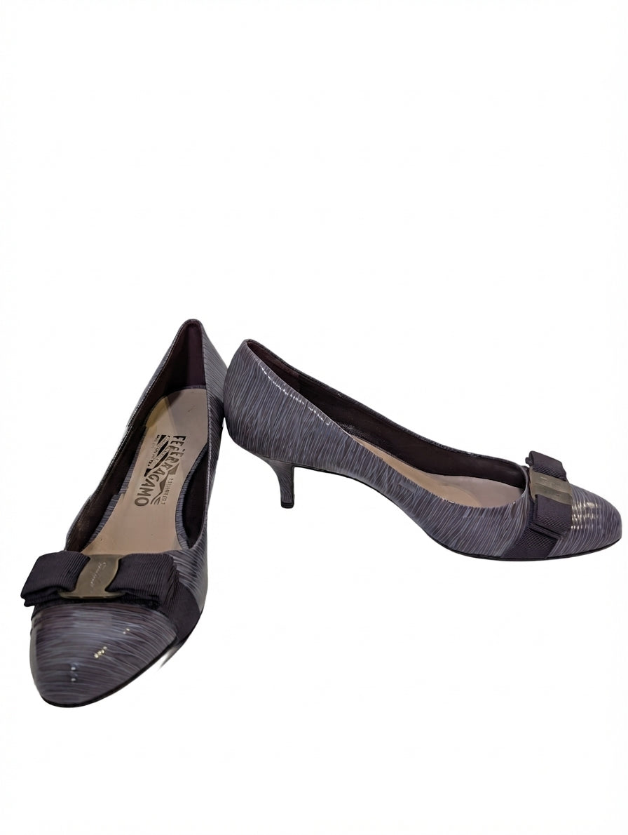 Salvatore Ferragamo Vara Bow Kitten Heel Pumps Grey Patent Leather - Image 1