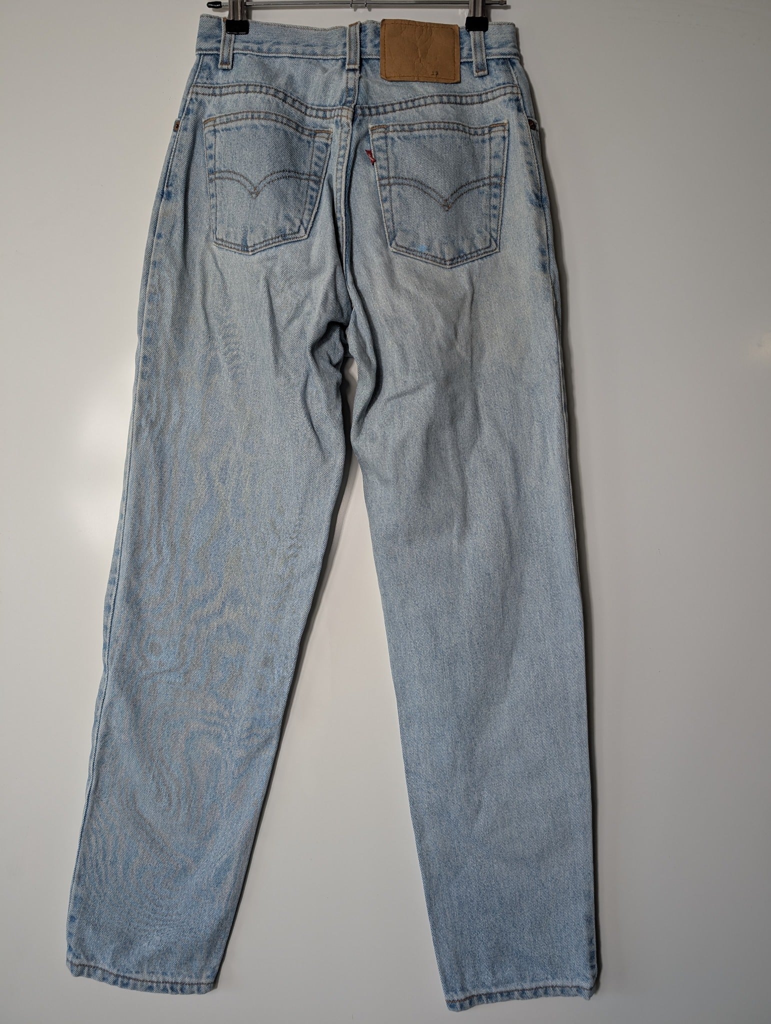 Levi's 550 Relaxed Fit Jeans Light Wash Women's Size 4 - Image 4