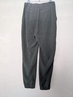 UNIQLO Pleated Trousers Grey Women's Size M - Image 4