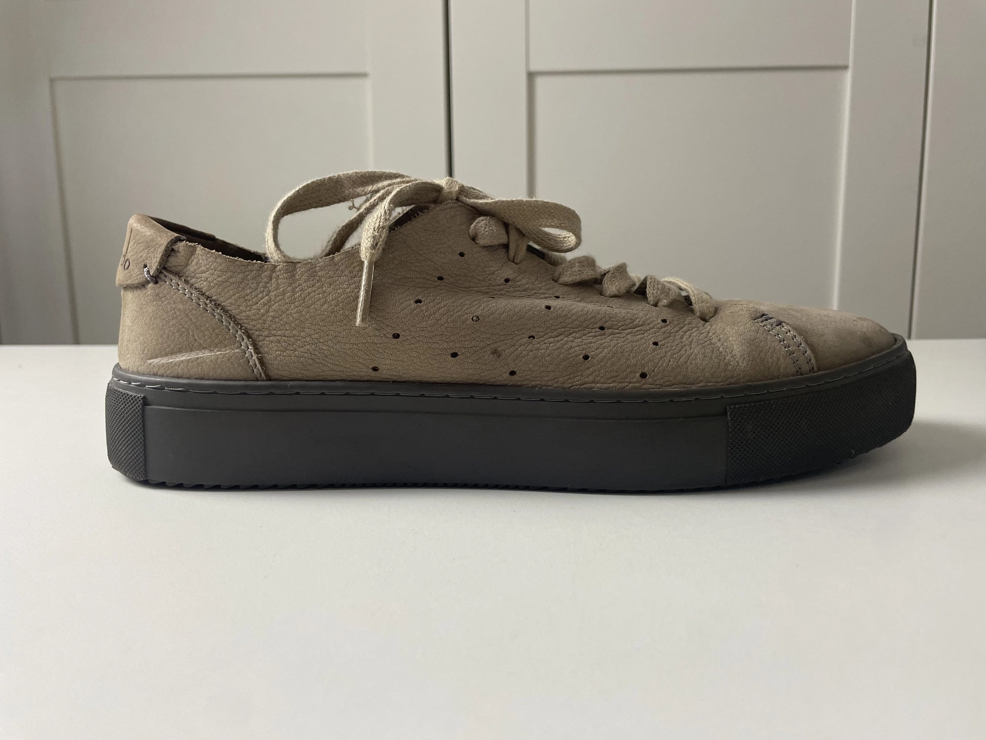 Brando Beige Suede Sneakers - Image 2