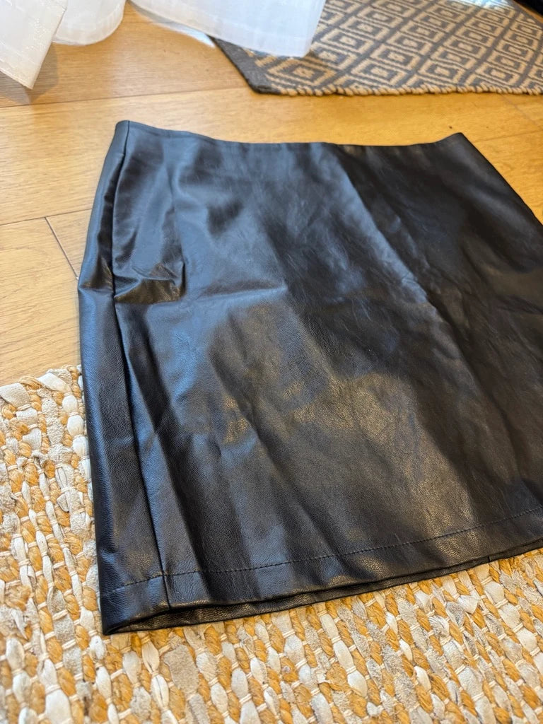 Showpo Black Faux Leather Mini Skirt - Image 2
