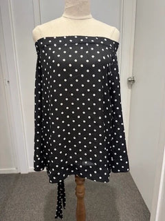 One Teaspoon Black and White Polka Dot Off-the-Shoulder Long Sleeve Top - Image 3