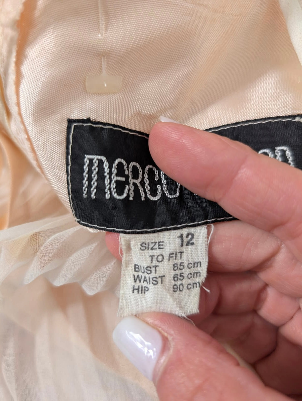 Vintage 1970s Merco Davron Pale Pink Pleated Chiffon Flutter Sleeve Maxi Dress - Image 6