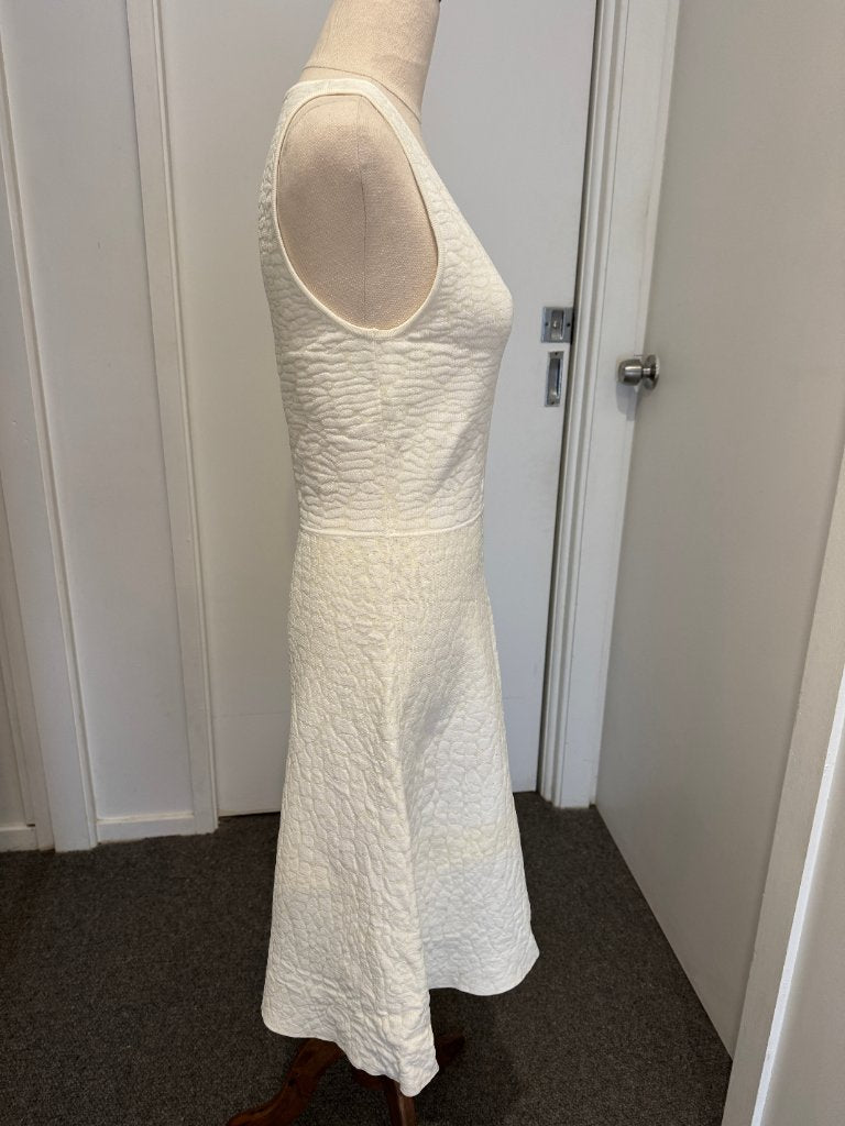 Line White Textured Fit and Flare Sleeveless Dress - Size M - Image 6