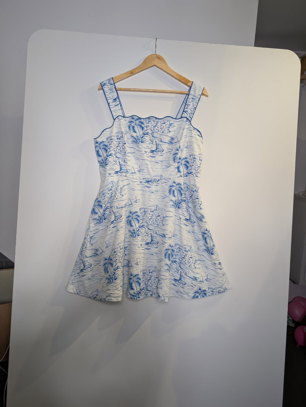 Review Scalloped Toile Print Fit and Flare Dress - Size 16 - Image 6
