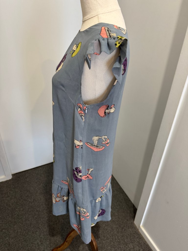 Chim Yen Junk Stuff Mushroom Print Silk Shift Dress - Grey Size M - Image 6