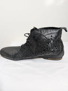 Urge Leather Cutout Ankle Boots Black EU 40 - Image 1