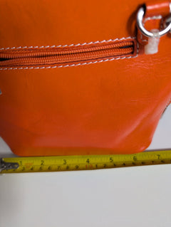 Vera Pelle Italian Leather Crossbody Bag Vibrant Orange - Image 6