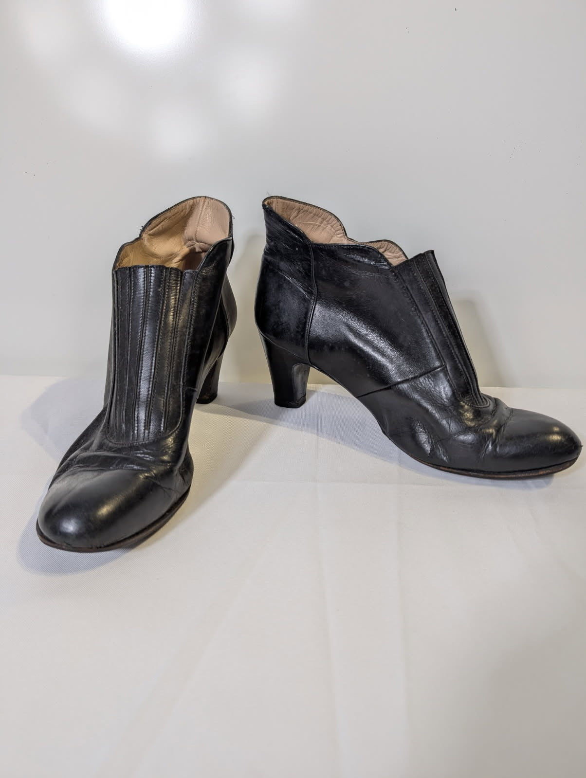 Laure Bassal Leather Ankle Booties Black Women's Size 6.5 - Image 1