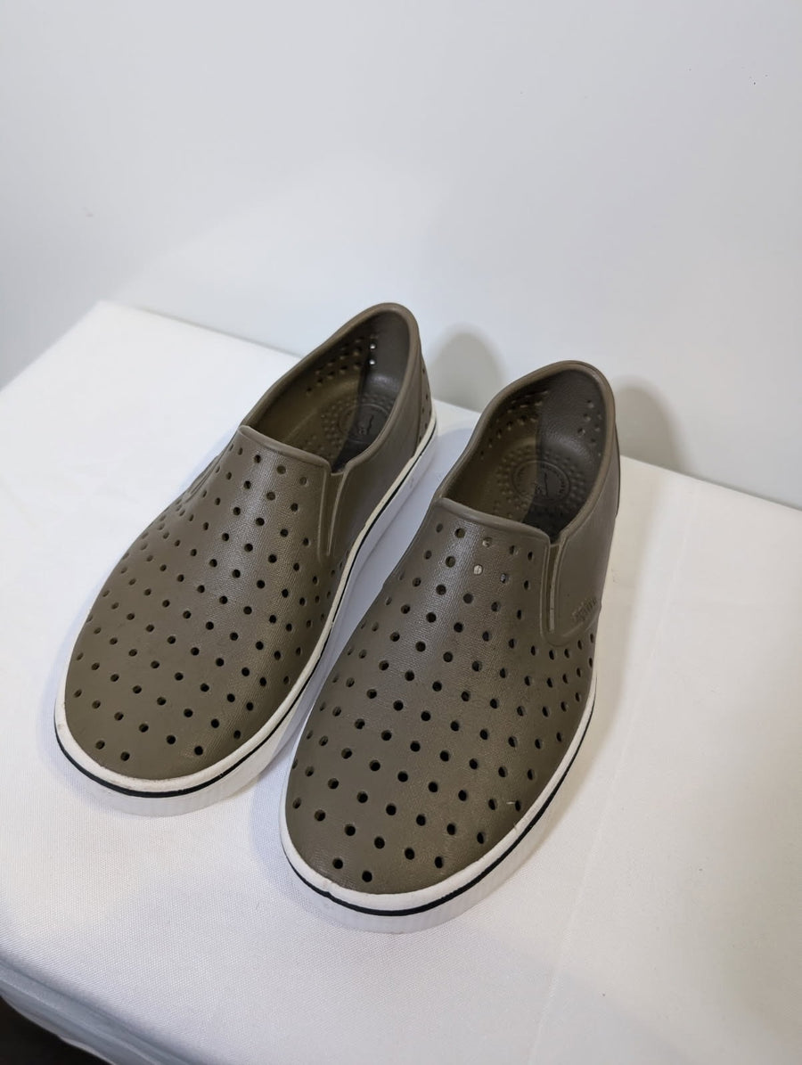 Native Shoes Jefferson Slip-On Kids Olive Green Water Shoes - Image 3