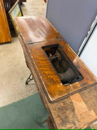 Antique Singer Treadle Sewing Machine Cabinet - Decorative Wood Table - Image 7