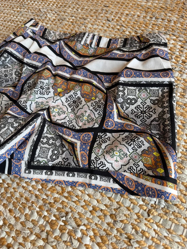 Topshop Geometric Patterned Shorts - Image 2