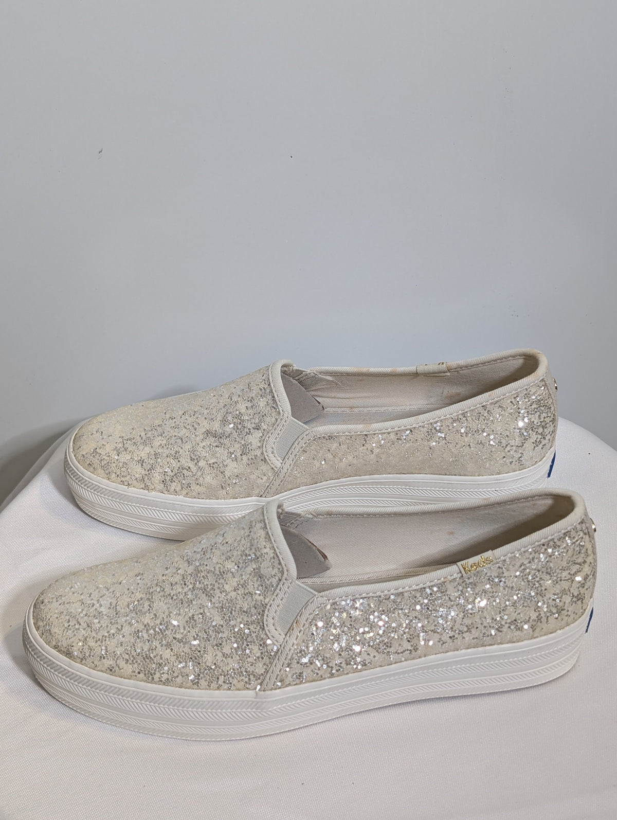 Keds x Kate Spade Triple Decker Glitter Slip-On Sneakers Silver US 8 - Image 3