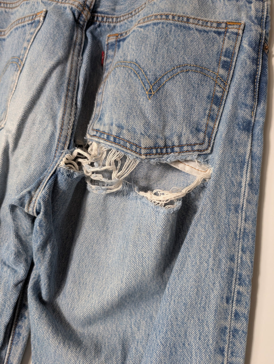 Levi's 550 Relaxed Fit Jeans Light Wash Women's Size 4 - Image 14