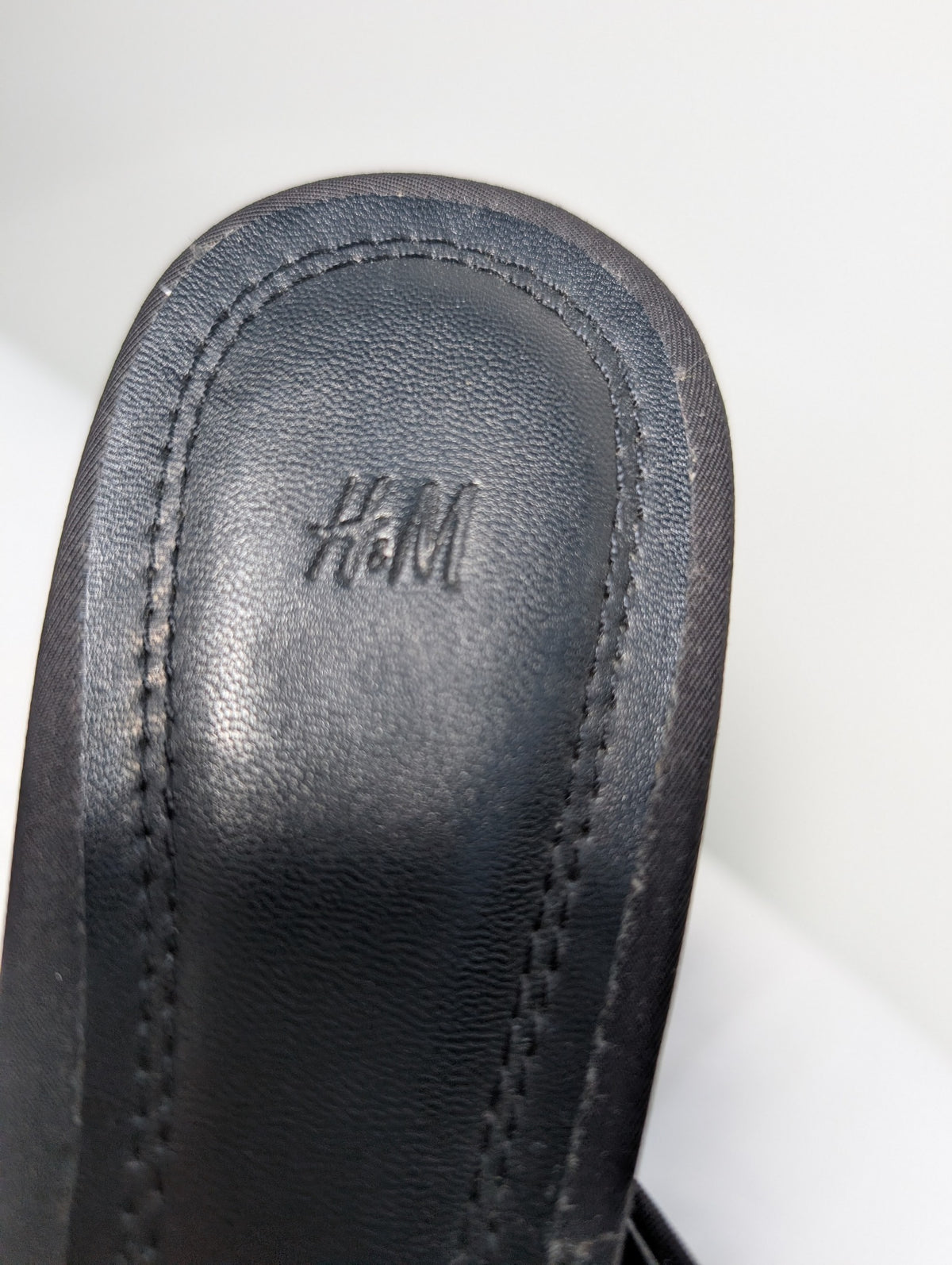 H&M Pointed Toe Bow Mules Black Size 38 - Image 7